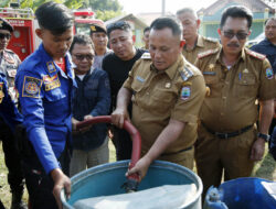 Bupati Lamsel Turun Langsung, Bantu Warga Wai Lubuk Kesulitan Air Bersih