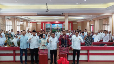 Pemkab Lamsel Kirim 30 Orang Ibadah Umrah ke Tanah Suci Mekkah