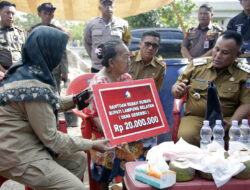 Bupati Lampung Selatan Serahkan Bantuan Bedah Rumah Kepada Warga Palas