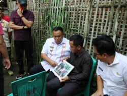 Warga Desa Negeri Pandan Terima Bantuan Bedah Rumah dari Bupati Lampung Selatan