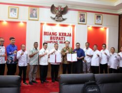 KPK Serahkan Aset Tanah Hasil Rampasan Korupsi ke Pemkab Lampung Selatan