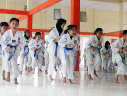 Diuji Penguji Nasional, 102 Taekwondoin Satlas Ikut Ujian Kenaikan Tingkat Geup