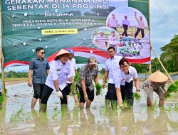 Bupati Egi Ikut Tanam Padi Serentak di 14 Provinsi Secara Daring Bersama Presiden Prabowo