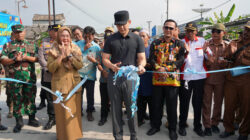 Jalan Mulus, Ekonomi Tumbuh: Bupati Egi Resmikan Akses Bumi Daya-Trimomukti, UMKM Singkong Ikut Terdongkrak